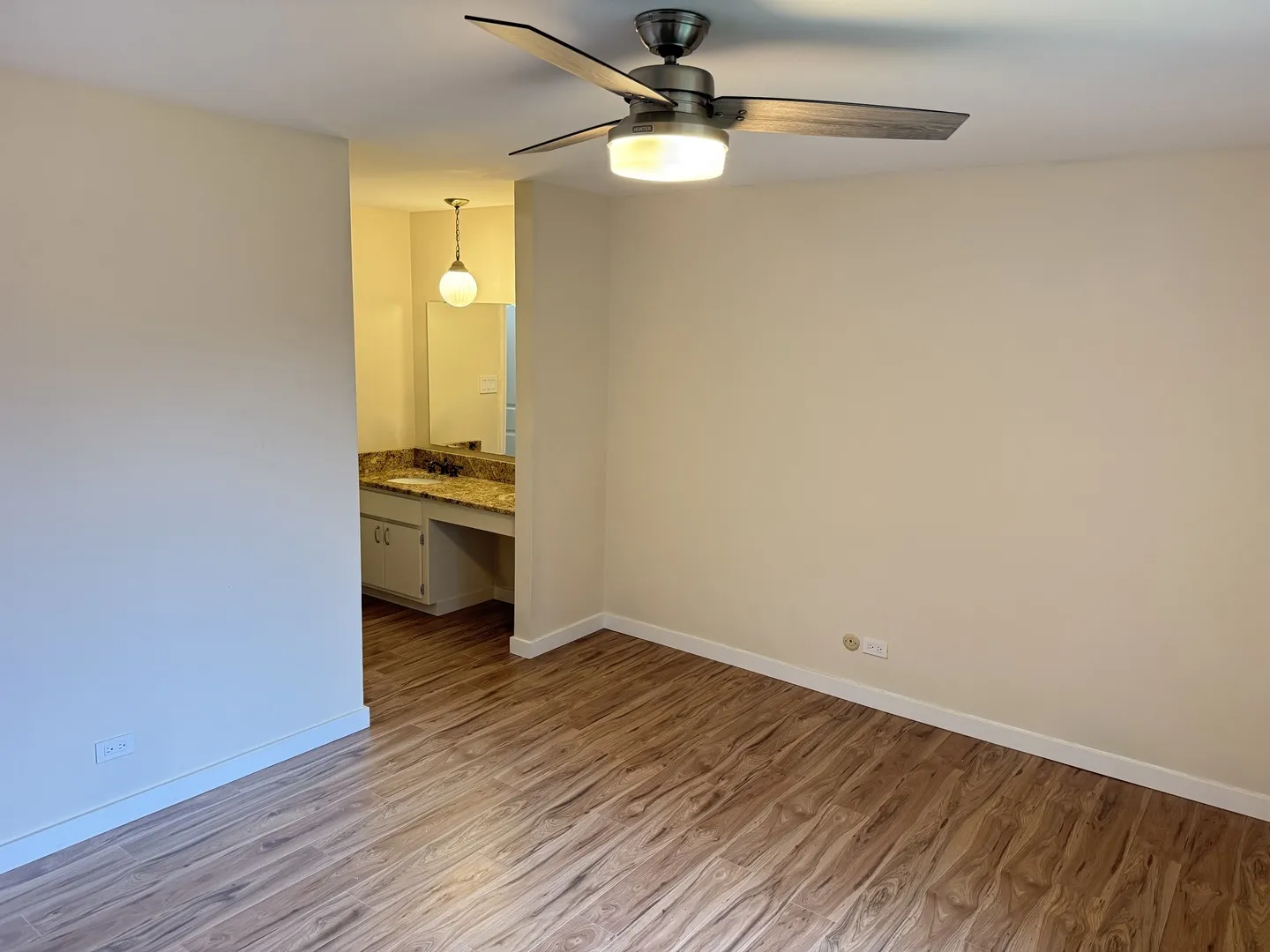 1756 Plymouth Ct, ,  60189, USA 60189-Wheaton-IL