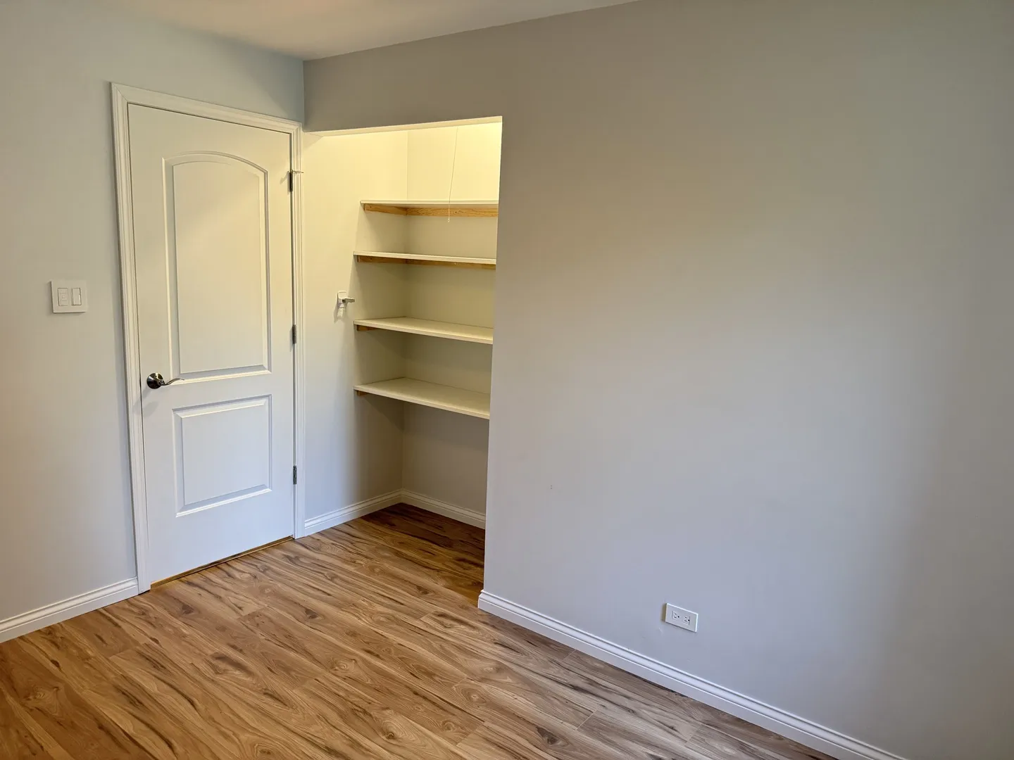 1756 Plymouth Ct, ,  60189, USA 60189-Wheaton-IL