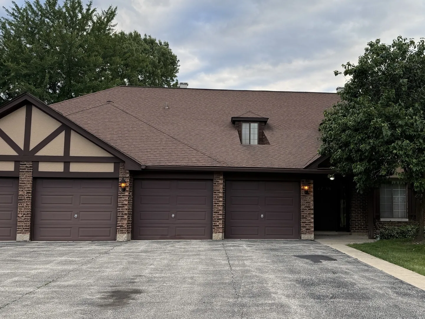 1756 Plymouth Ct, ,  60189, USA 60189-Wheaton-IL