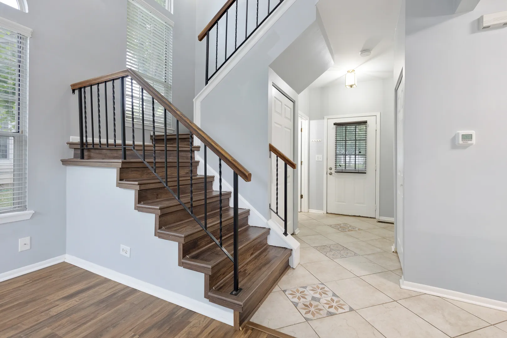 1175 Regency Dr, , 60193, USA 60193-Schaumburg-IL