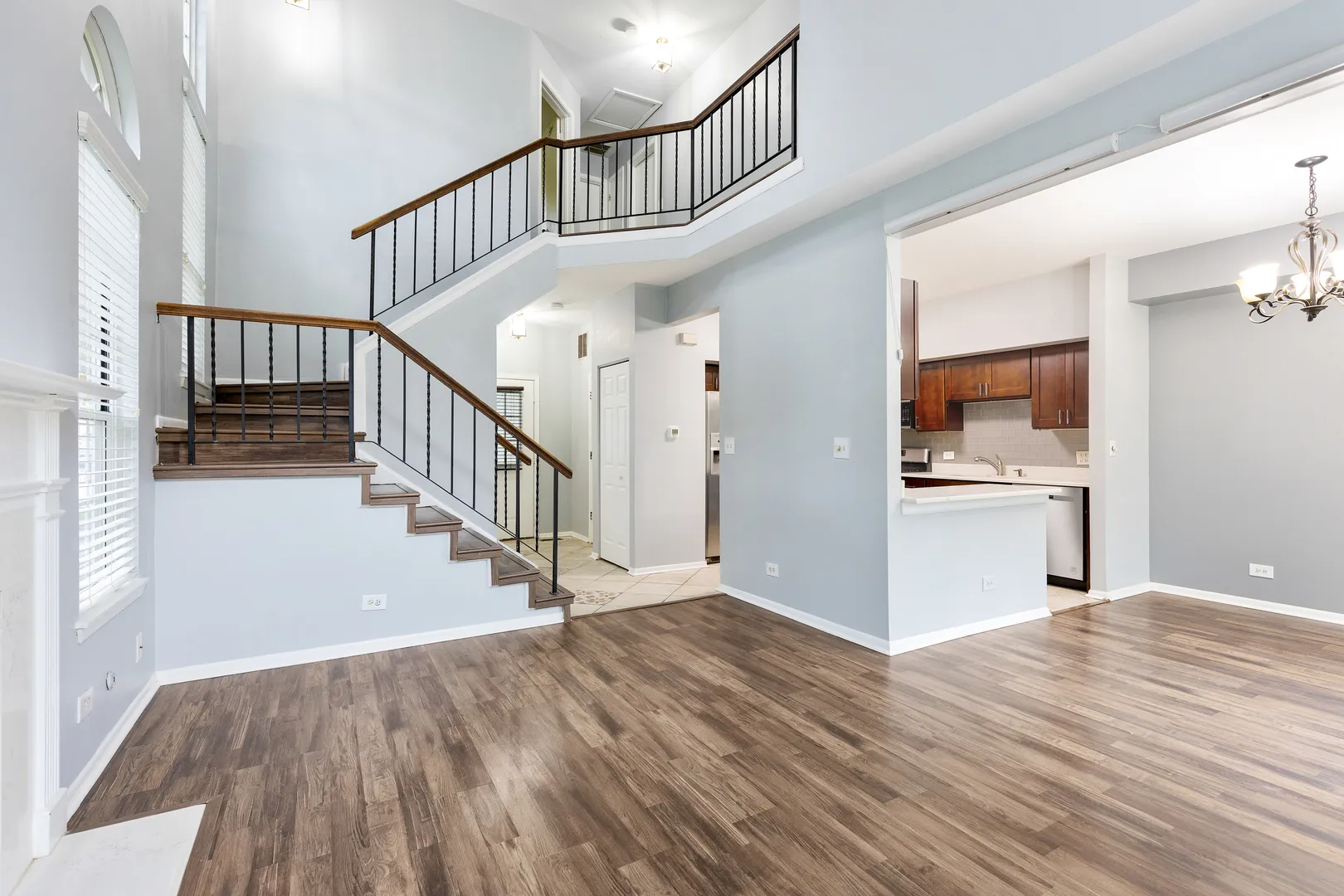 1175 Regency Dr, , 60193, USA 60193-Schaumburg-IL
