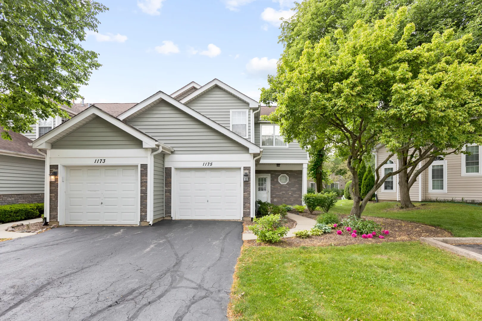 1175 Regency Dr, , 60193, USA 60193-Schaumburg-IL