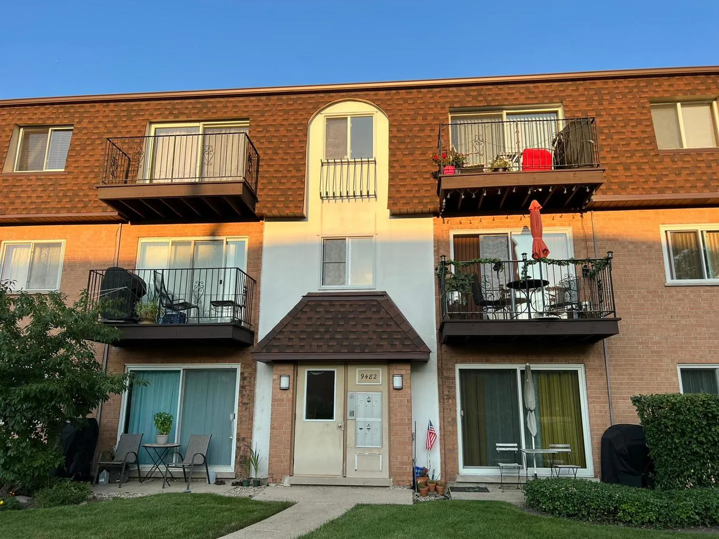 9482 Bay Colony Dr, ,  60016, USA 60016-Des Plaines-IL