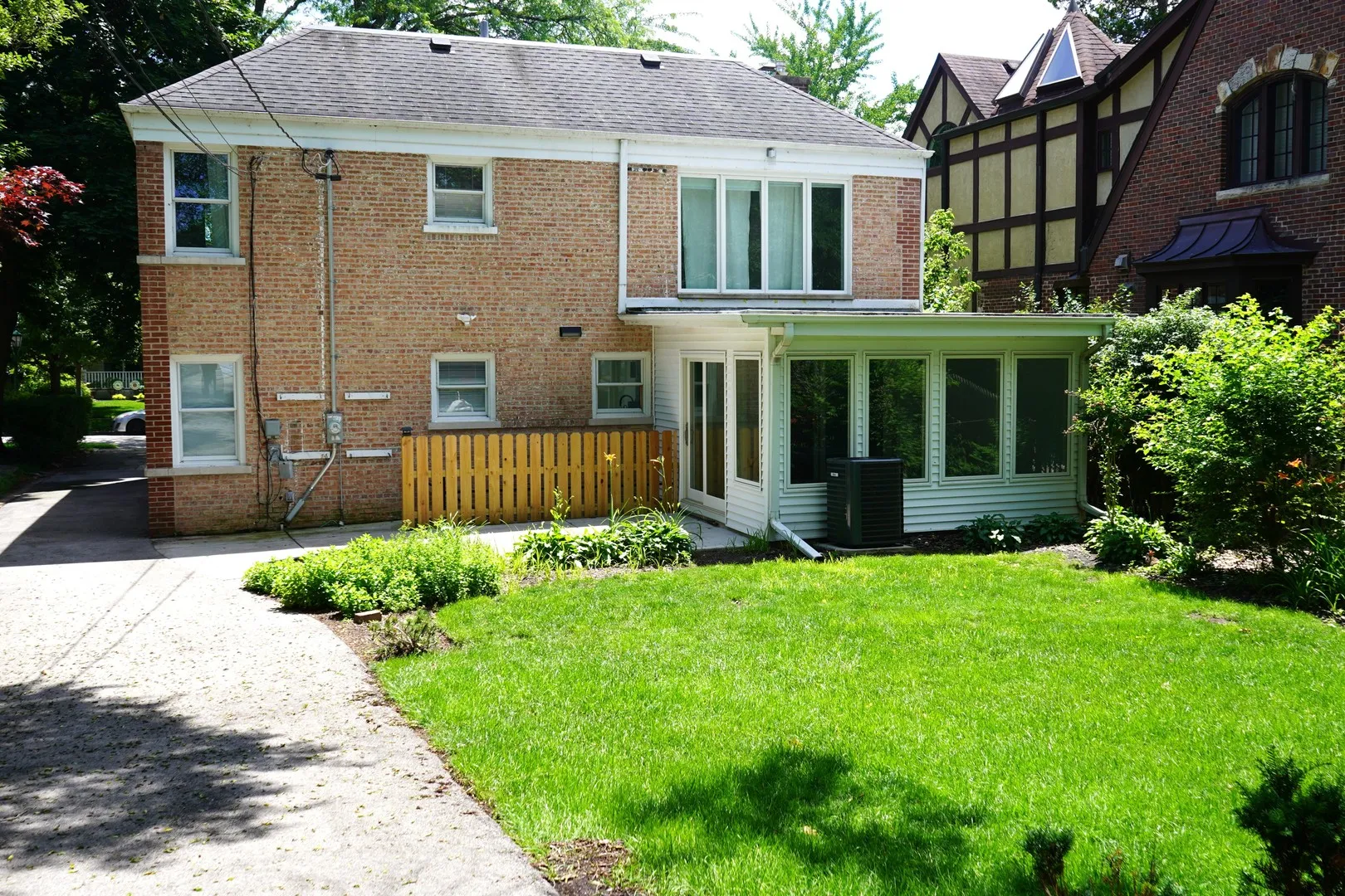148 Maple Ave, ,  60091, USA 60091-Wilmette-IL