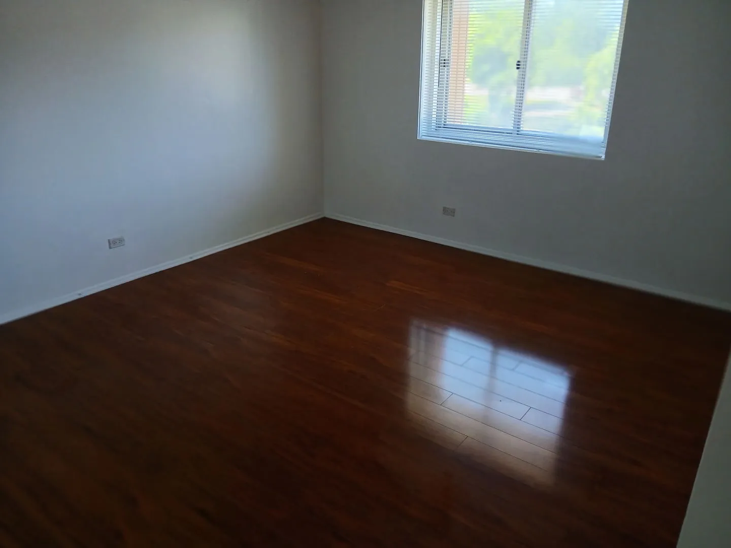 3223 W Parkway Dr, ,  60062, USA 60062-Northbrook-IL