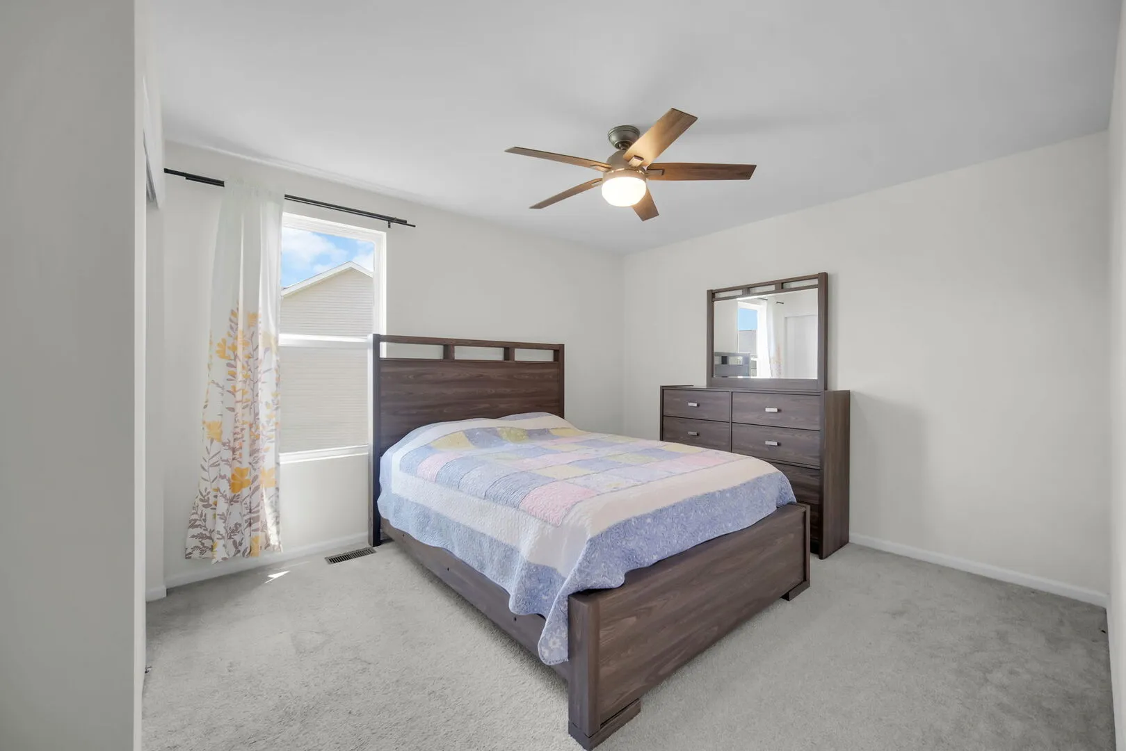 3919 Gold Cup Ln, ,  60564, USA 60564-Naperville-IL