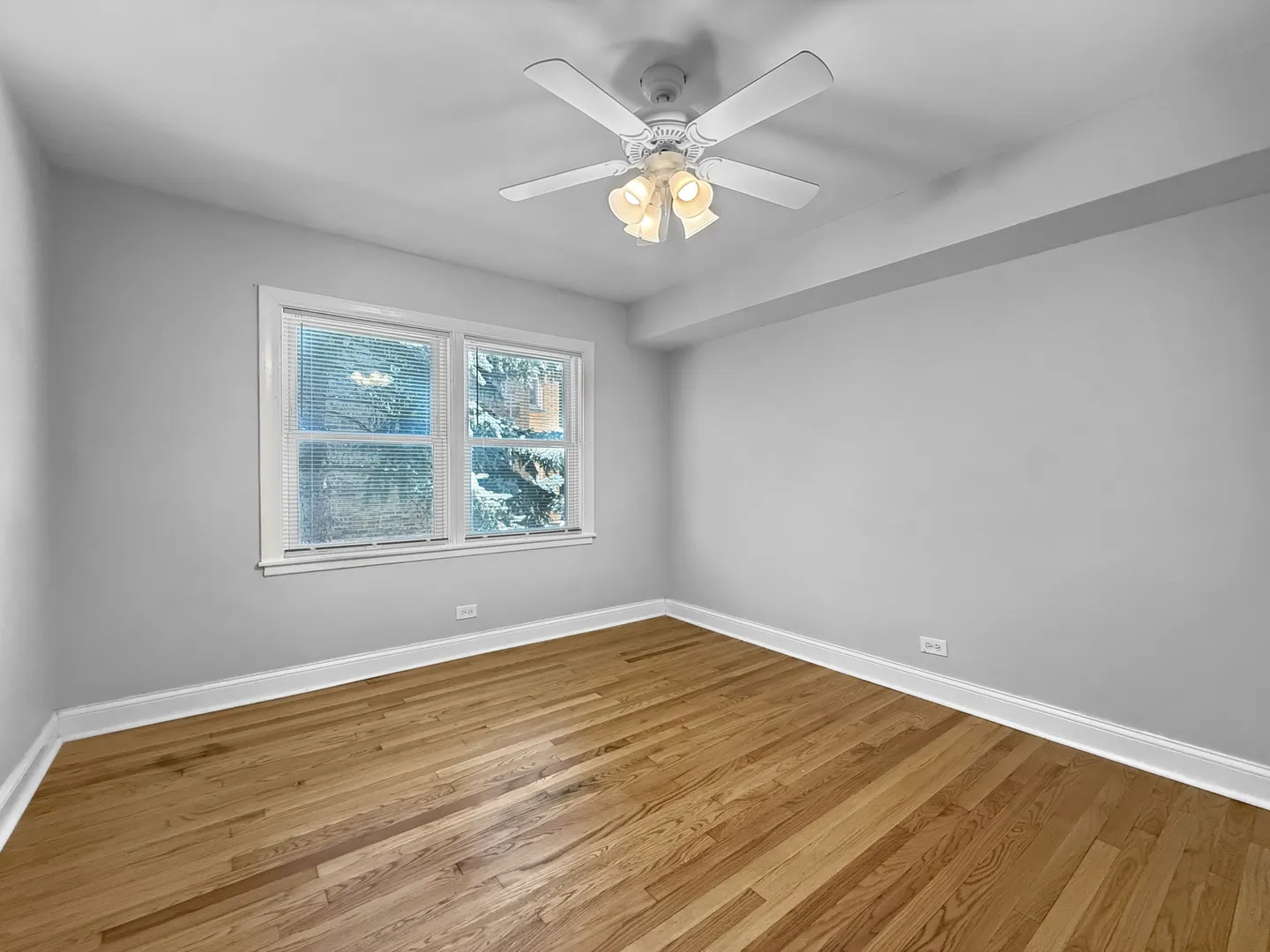 4850 Wright Terrace, ,  60077, USA 60077-Skokie-IL