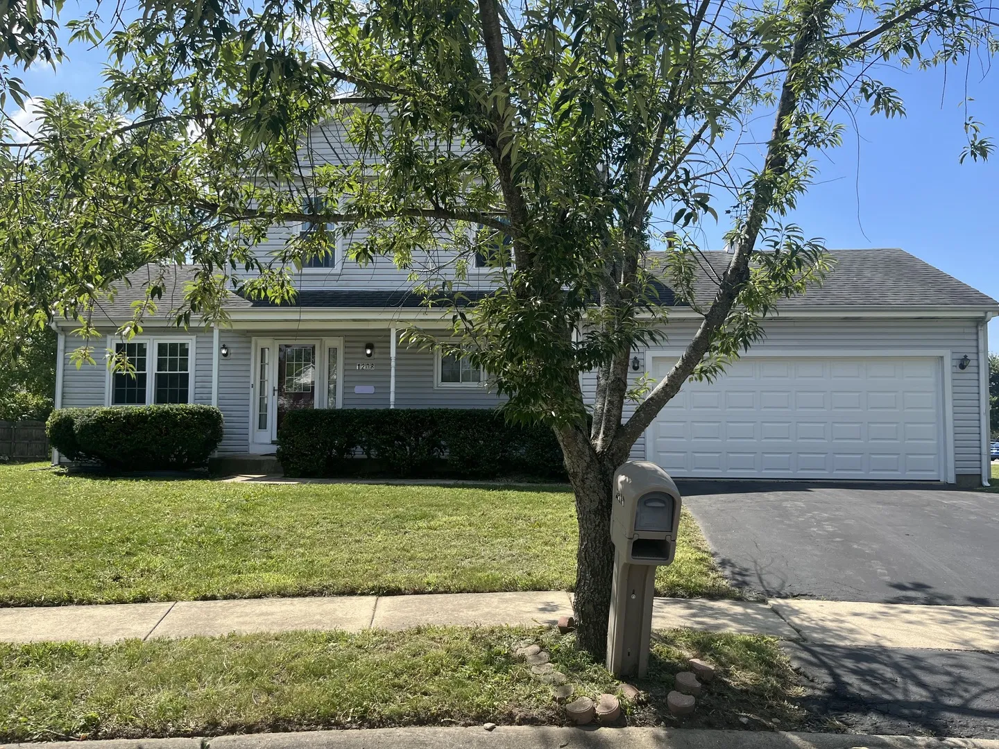 1208 Duke Ct, ,  60565, USA 60565-Naperville-IL