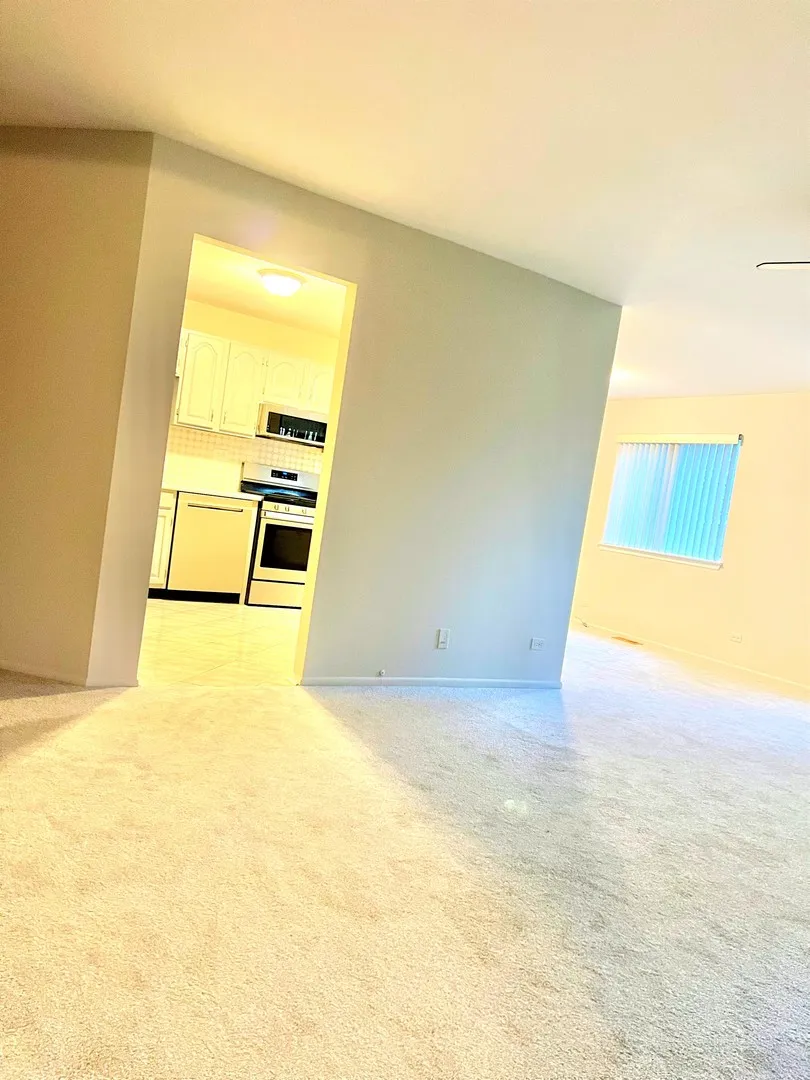 601 Hanover Ct, ,  60194, USA 60194-Schaumburg-IL