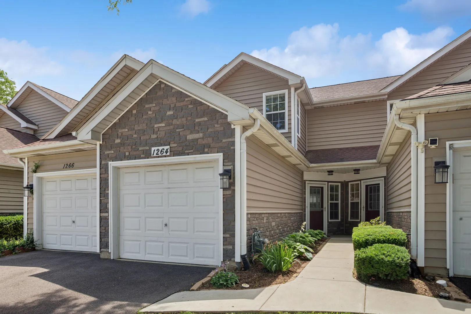 1264 Cranbrook Dr, , 60193, USA 60193-Schaumburg-IL