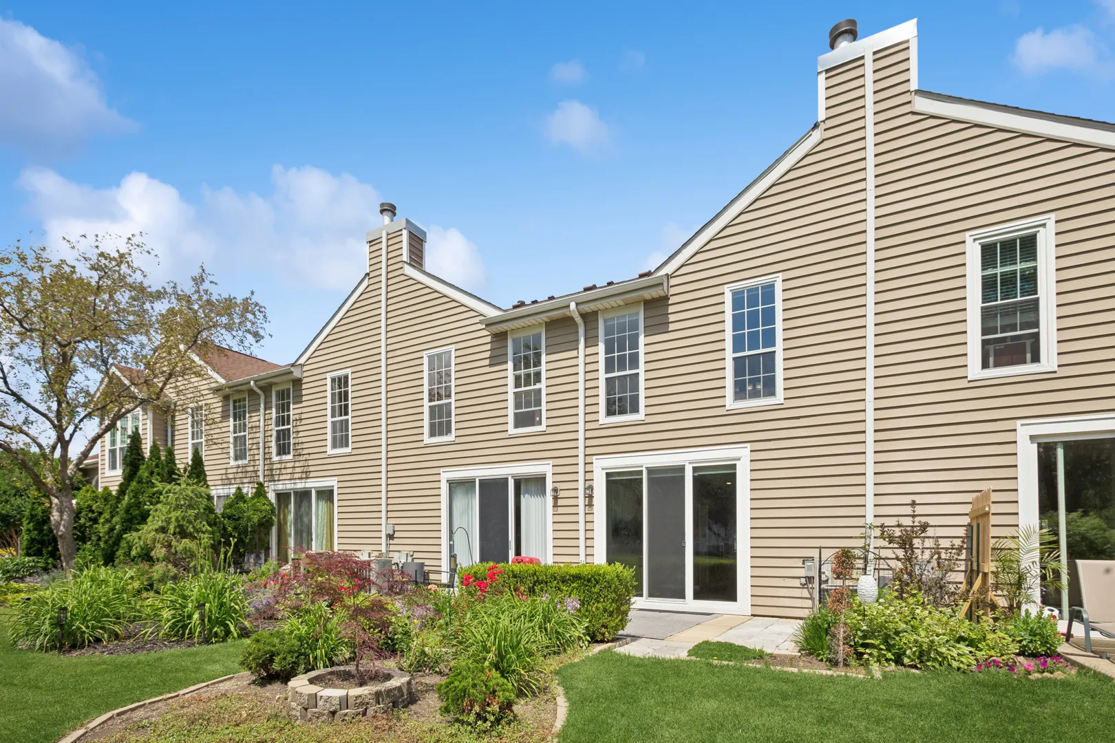 1264 Cranbrook Dr, ,  60193, USA 60193-Schaumburg-IL