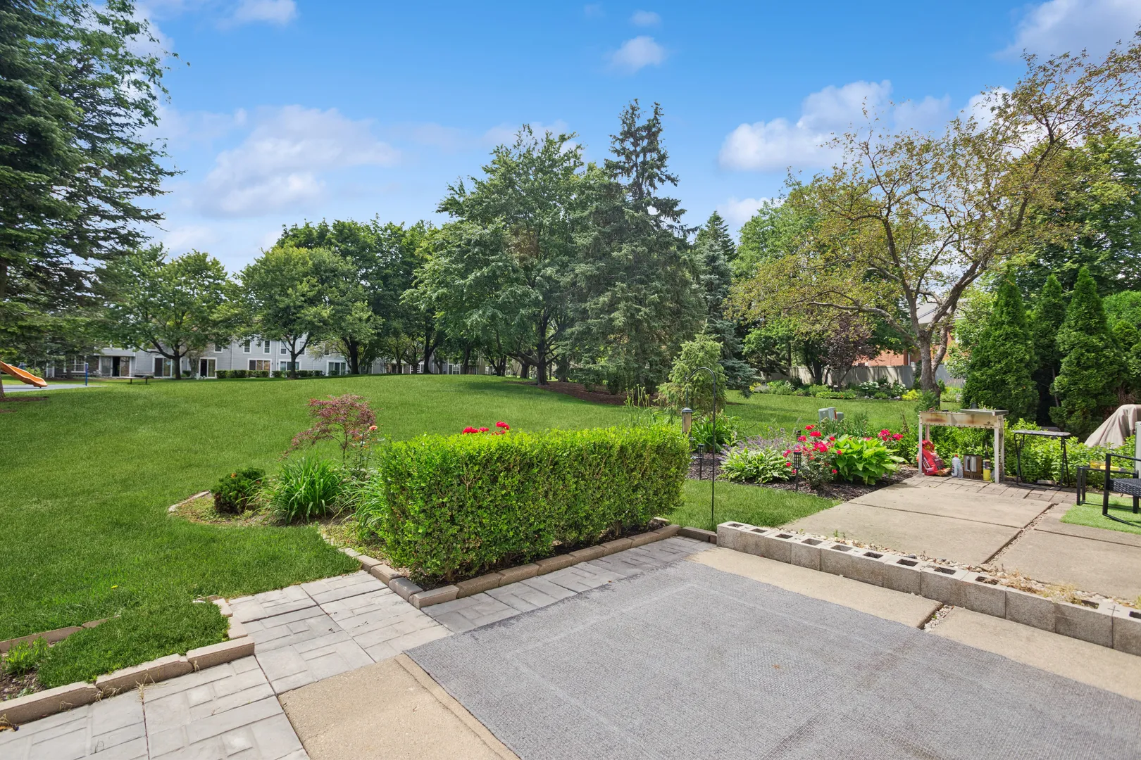 1264 Cranbrook Dr, ,  60193, USA 60193-Schaumburg-IL