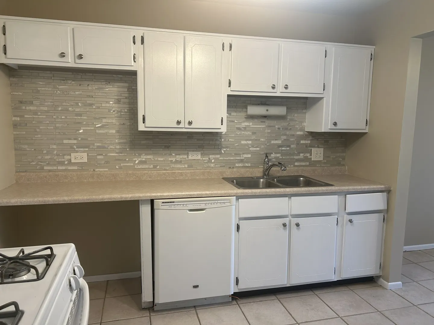 76 Margate Ct, , 60193, USA 60193-Schaumburg-IL