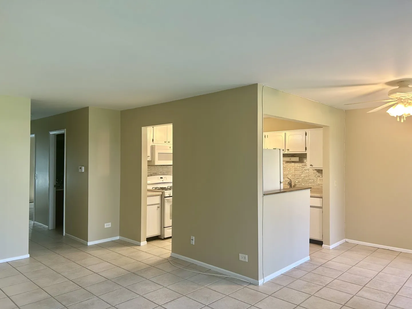 76 Margate Ct, , 60193, USA 60193-Schaumburg-IL