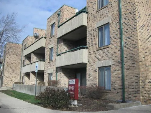 1919 Prairie Square, ,  60173, USA 60173-Schaumburg-IL
