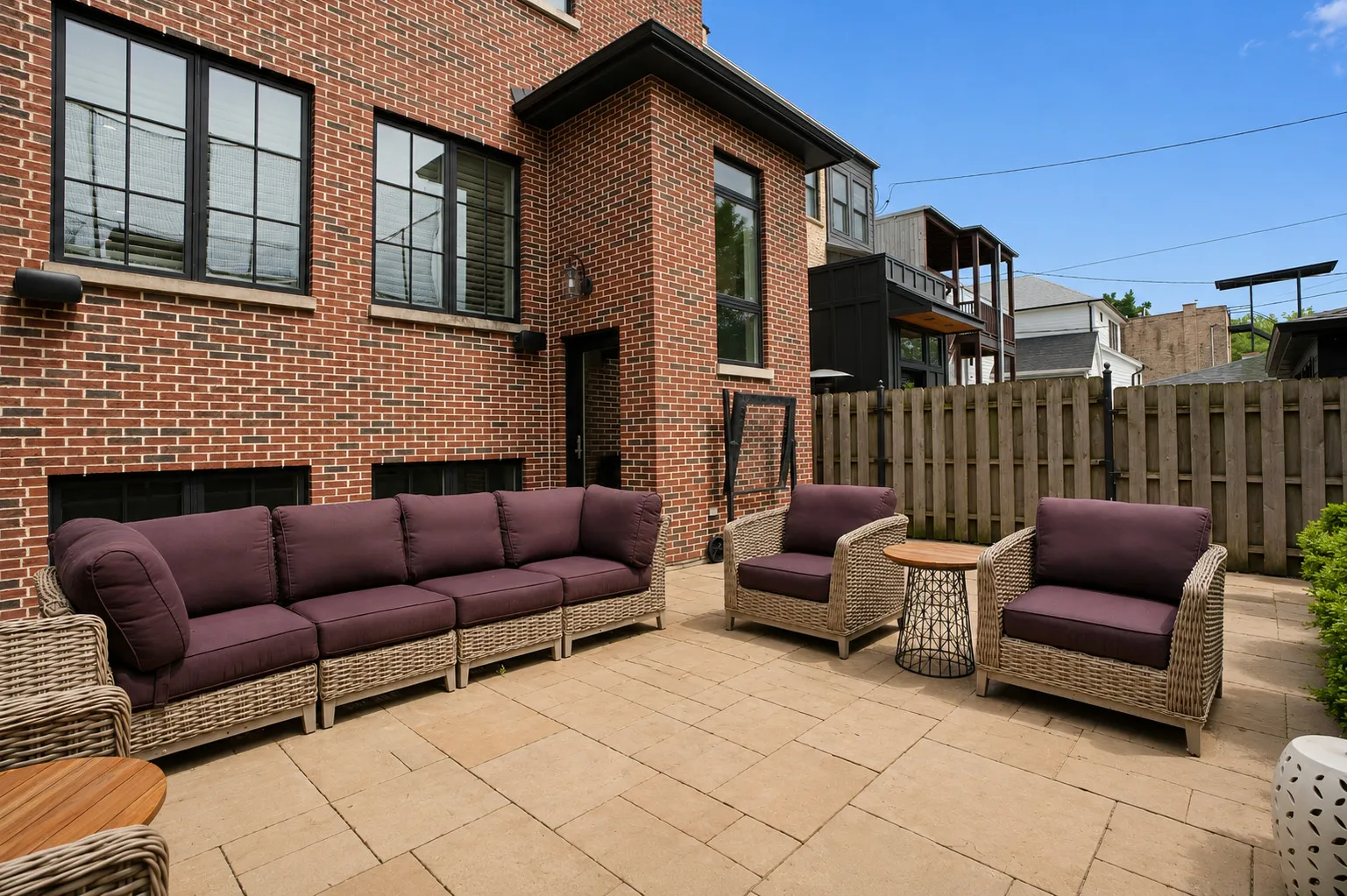 3514 N Leavitt St, ,  60618, USA 60618-Chicago-IL