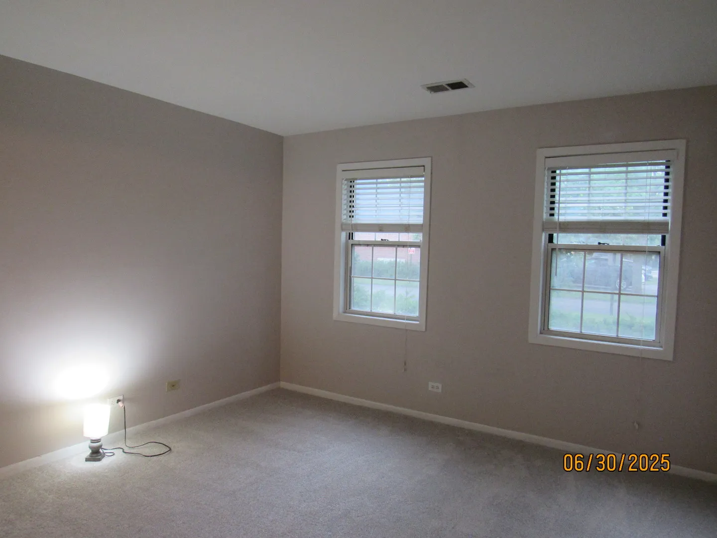 352 Pembroke Ct, ,  60193, USA 60193-Schaumburg-IL