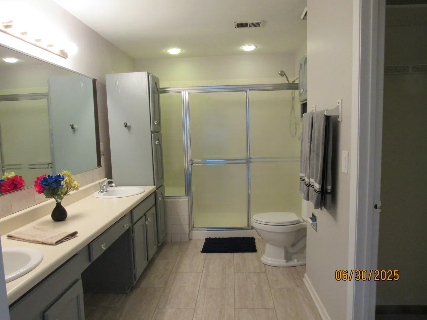 352 Pembroke Ct, ,  60193, USA 60193-Schaumburg-IL