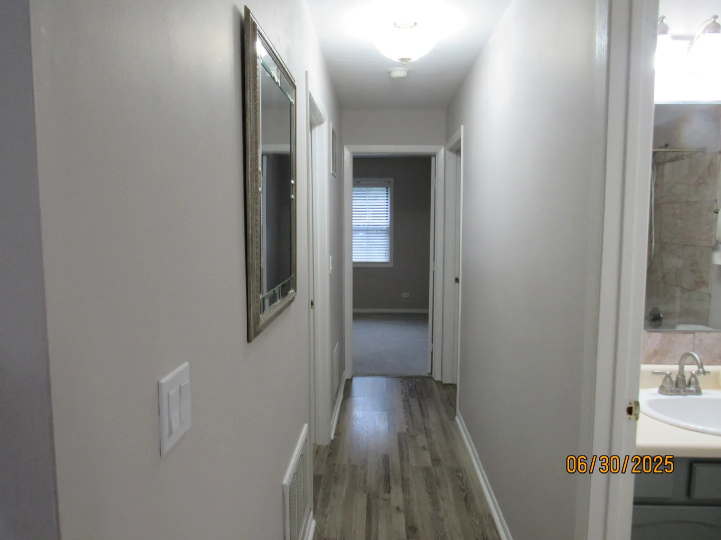 352 Pembroke Ct, ,  60193, USA 60193-Schaumburg-IL