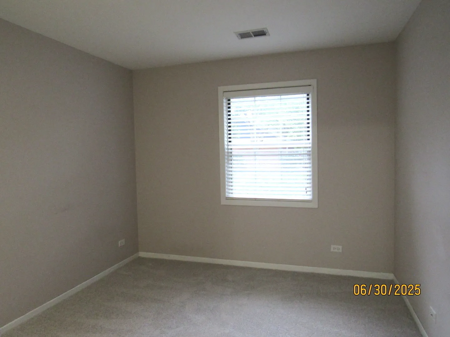 352 Pembroke Ct, ,  60193, USA 60193-Schaumburg-IL