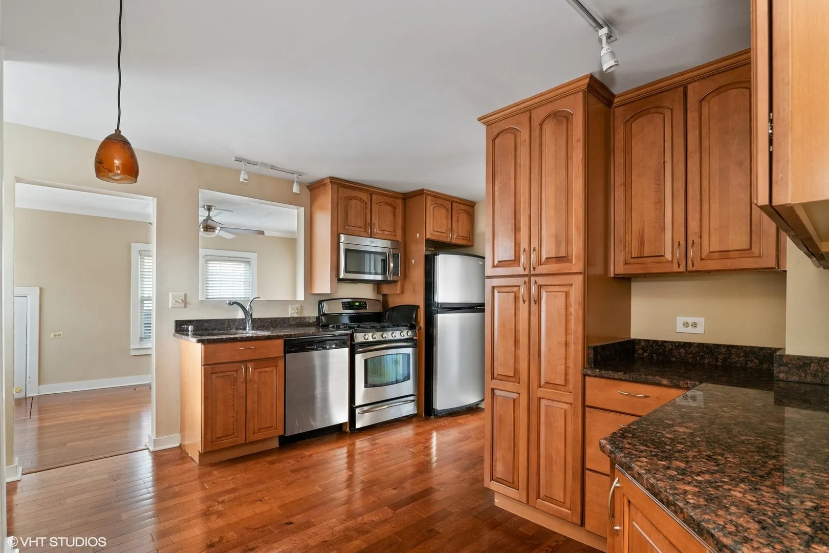 130 Fourth St, , 60048, USA 60048-Libertyville-IL