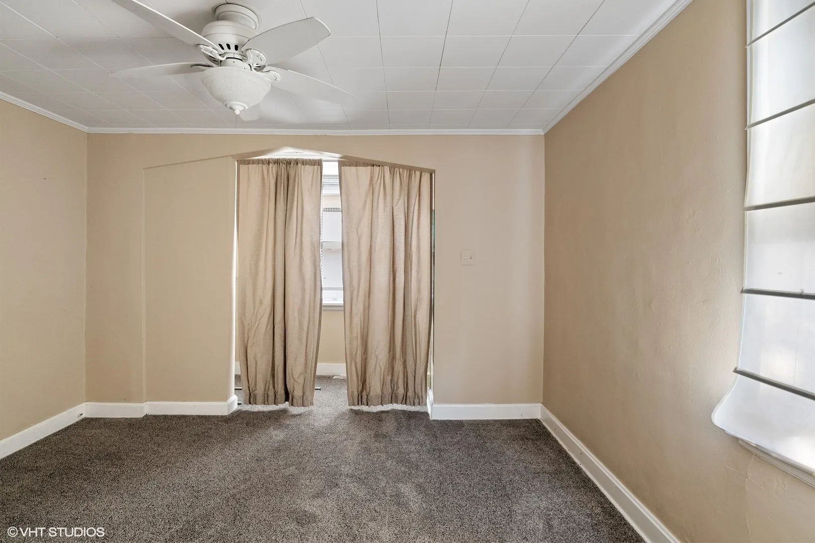 130 Fourth St, , 60048, USA 60048-Libertyville-IL