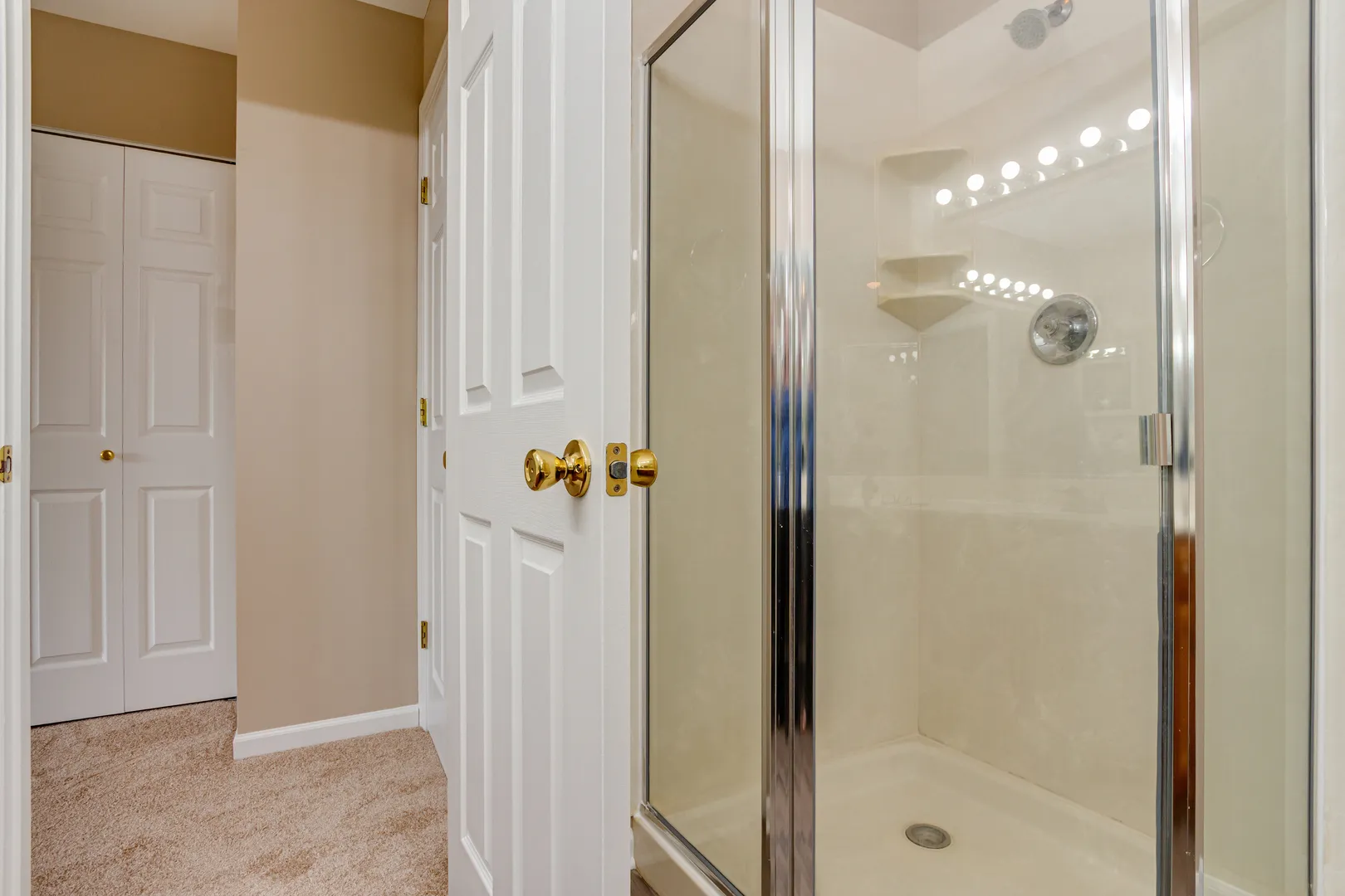 2316 Highland Ct, ,  60194, USA 60194-Schaumburg-IL