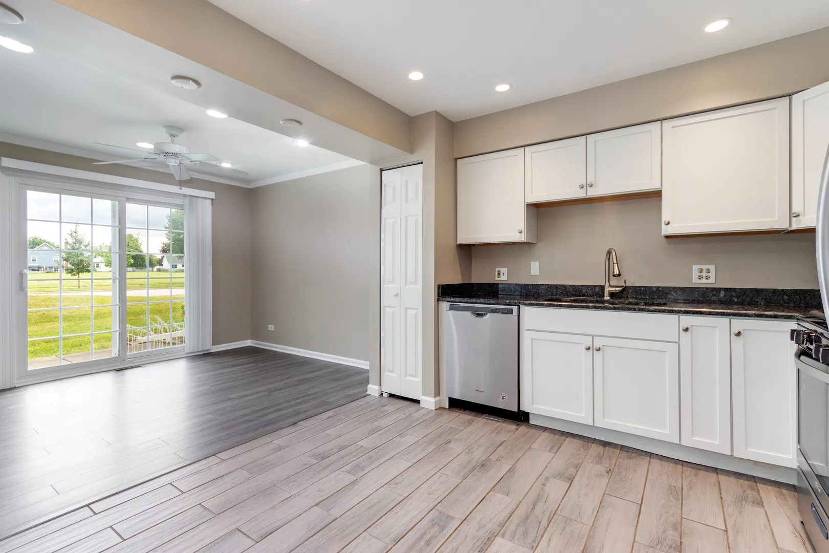 2316 Highland Ct, ,  60194, USA 60194-Schaumburg-IL