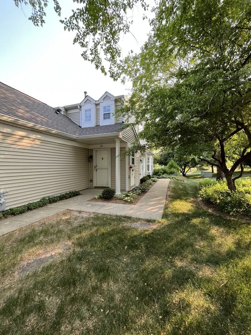 2451 Sheehan Dr, , 60564, USA 60564-Naperville-IL