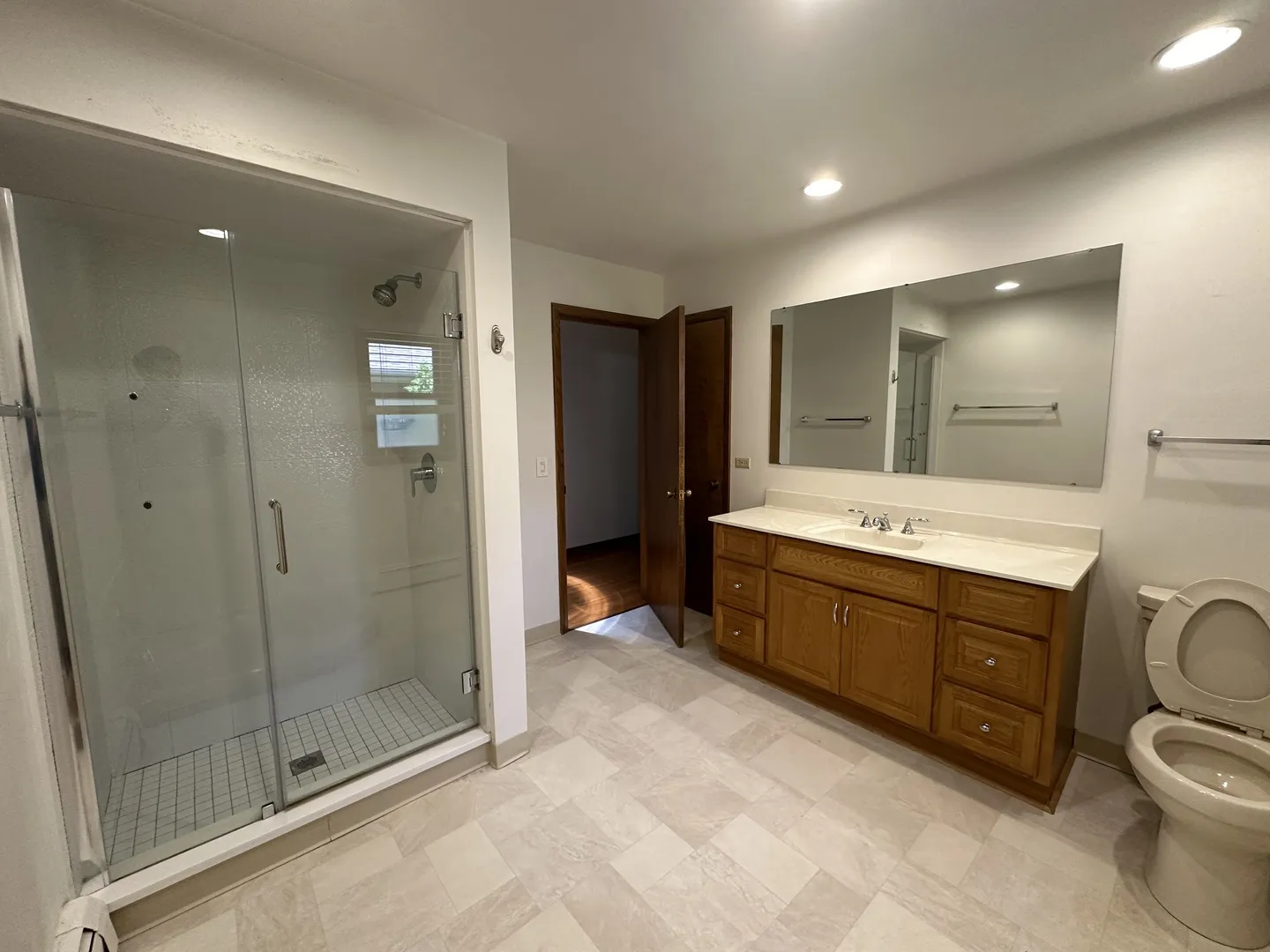 662 Garfield Ave, ,  60044, USA 60044-Lake Bluff-IL