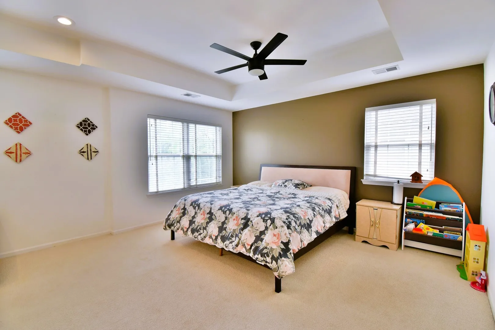 4611 Jenna Rd, , 60025, USA 60025-Glenview-IL