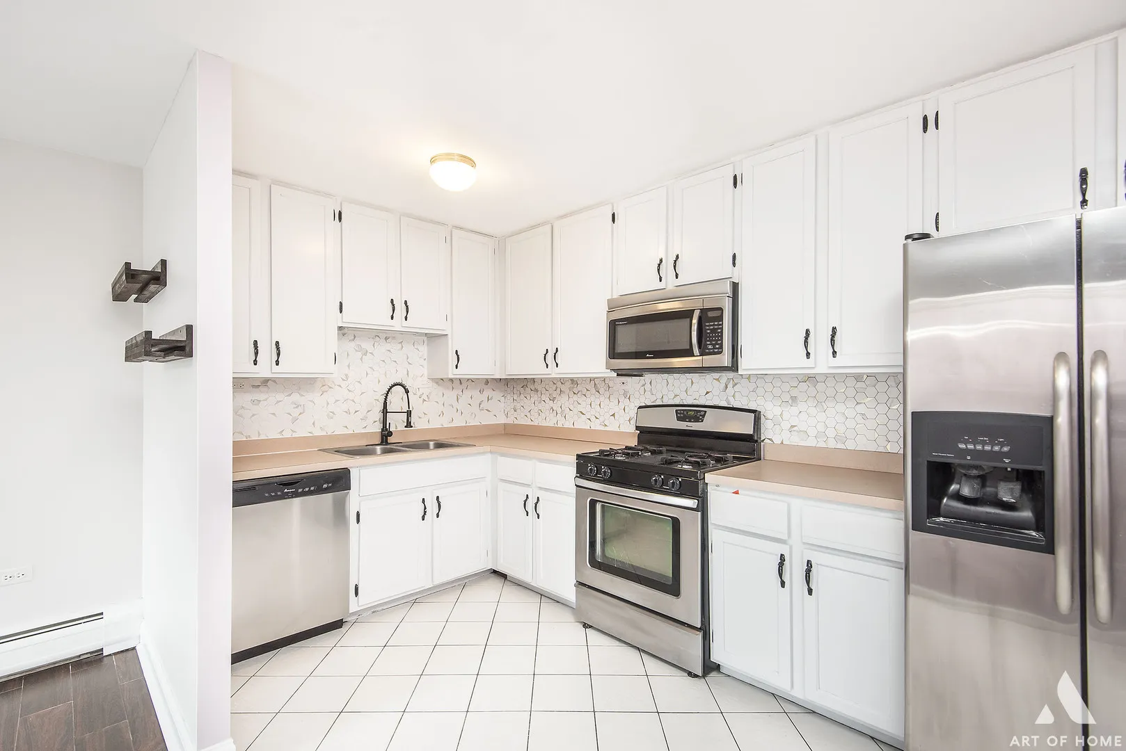 1049 W Ogden Ave, , 60563, USA 60563-Naperville-IL