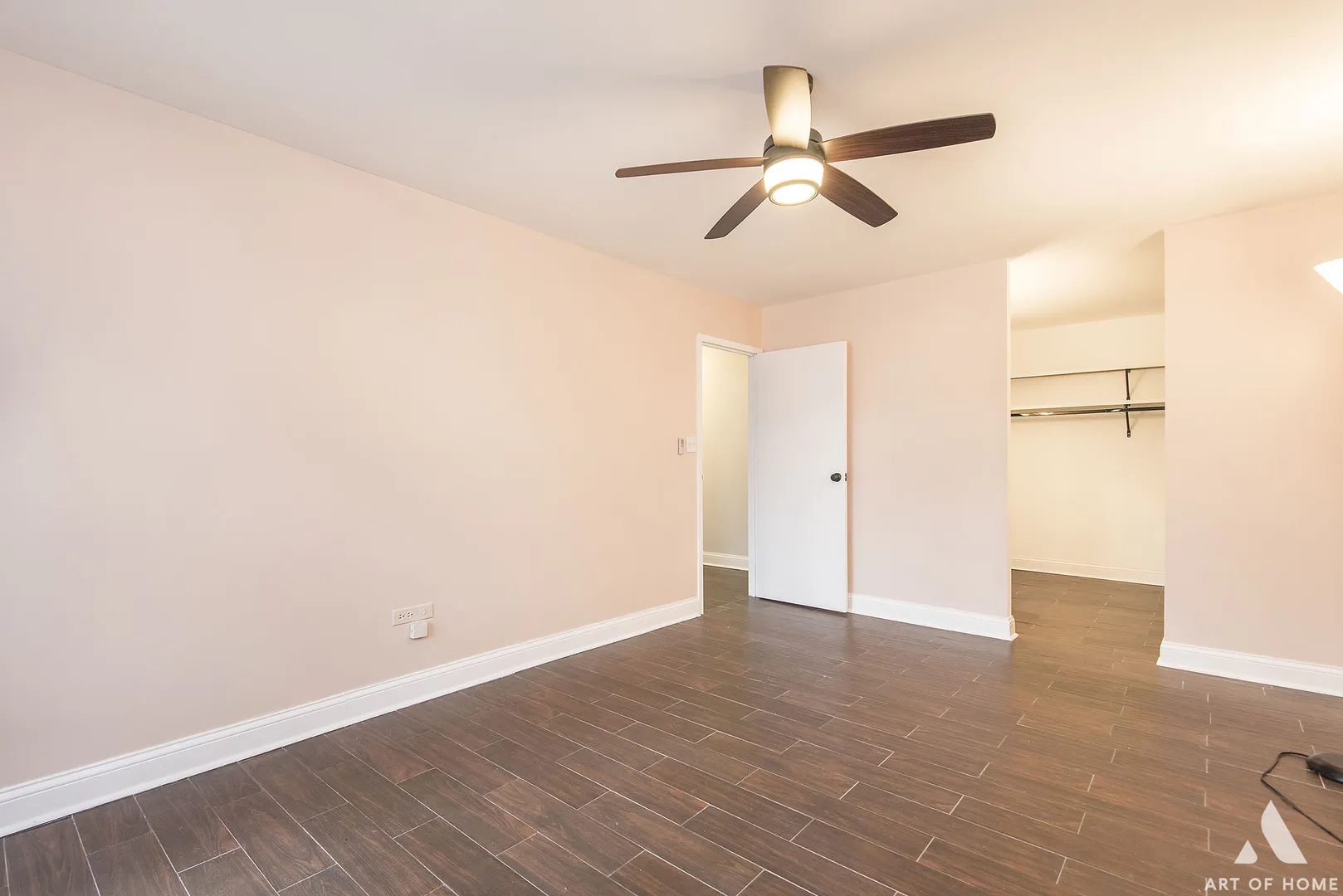1049 W Ogden Ave, , 60563, USA 60563-Naperville-IL