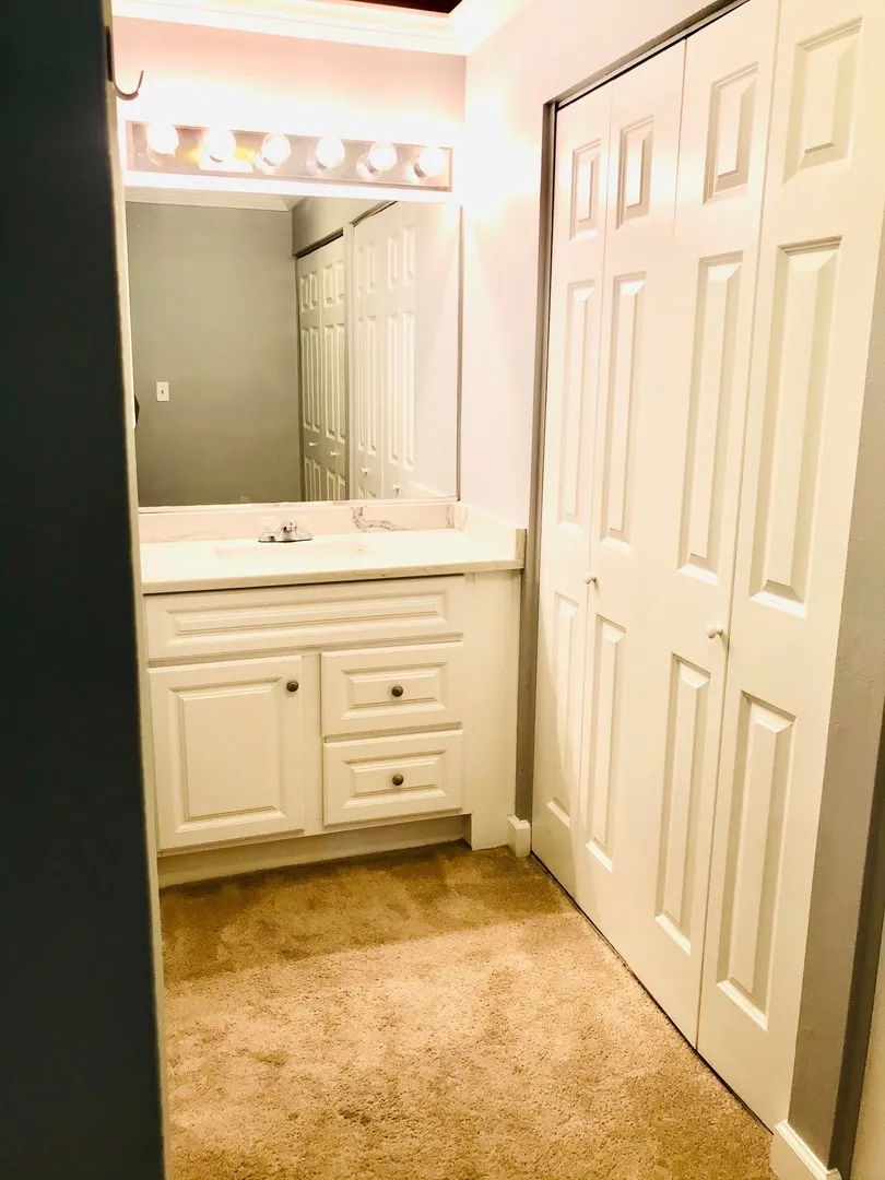 1931 Prairie Square, , 60173, USA 60173-Schaumburg-IL