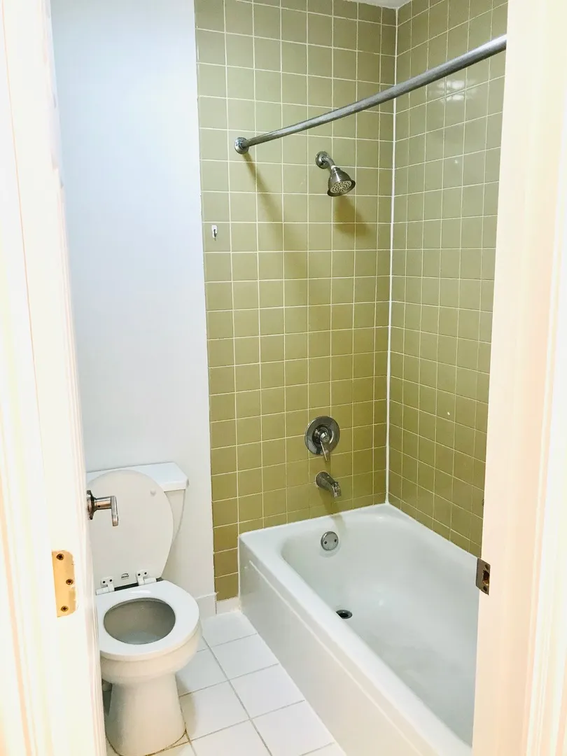 1931 Prairie Square, , 60173, USA 60173-Schaumburg-IL