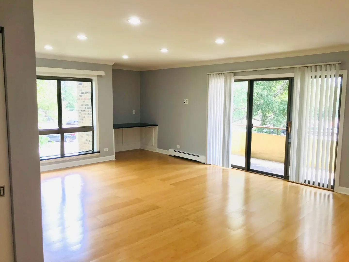 1931 Prairie Square, ,  60173, USA 60173-Schaumburg-IL