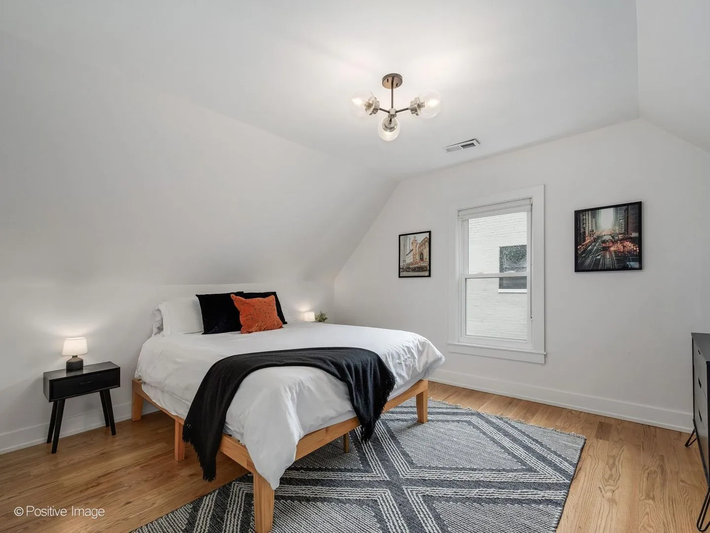 2516 N Campbell Ave, ,  60647, USA 60647-Chicago-IL