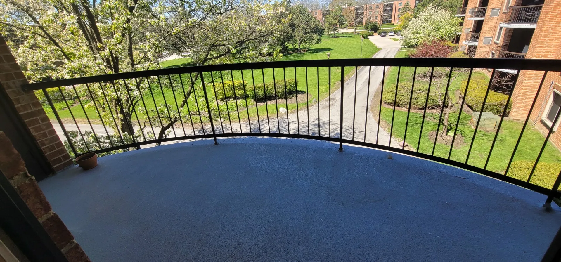 1515 E Central Rd, ,  60005, USA 60005-Arlington Heights-IL