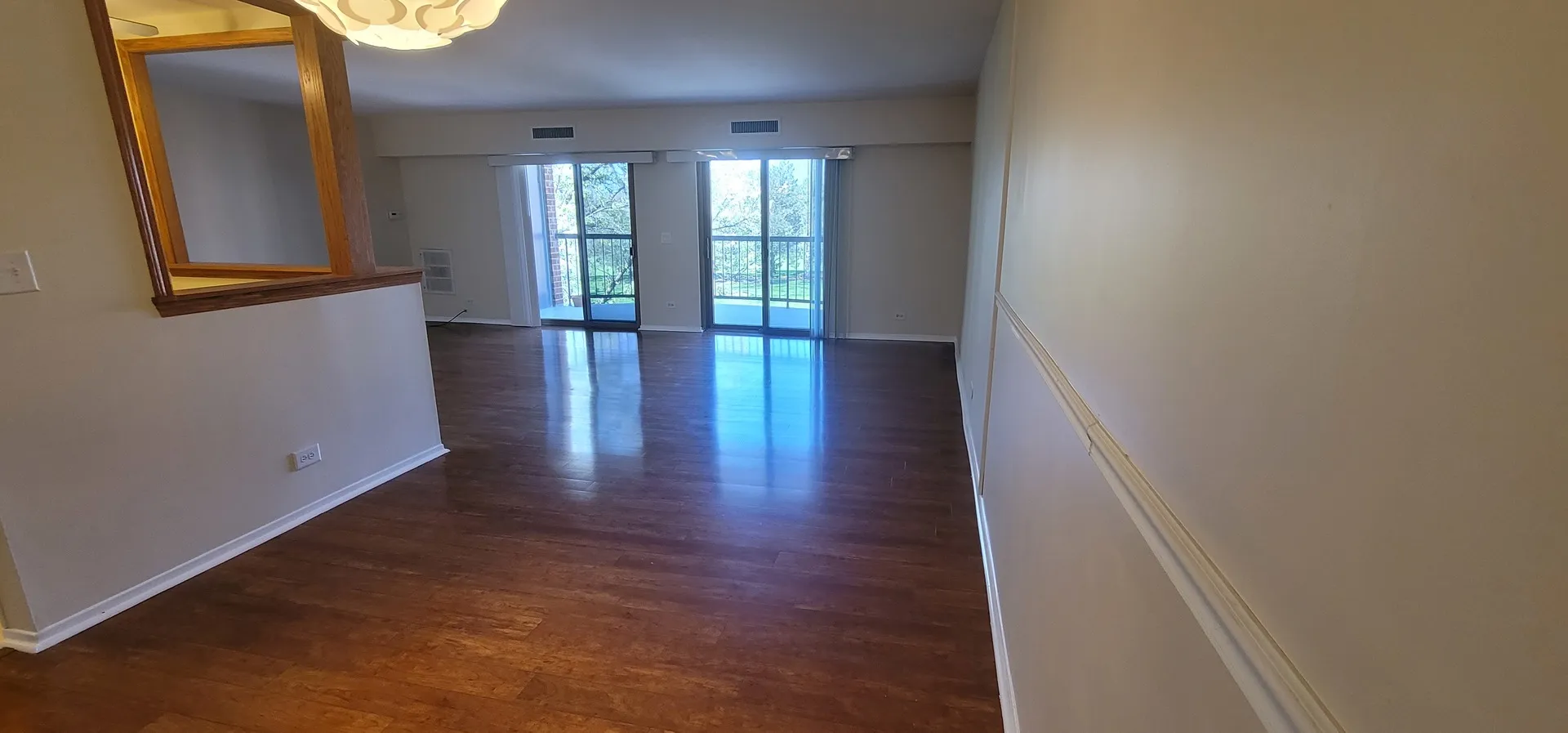 1515 E Central Rd, ,  60005, USA 60005-Arlington Heights-IL