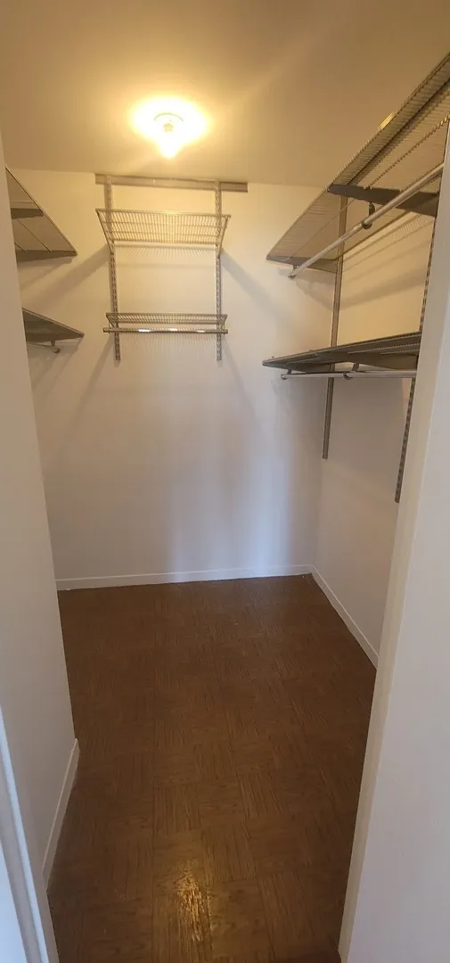1515 E Central Rd, ,  60005, USA 60005-Arlington Heights-IL