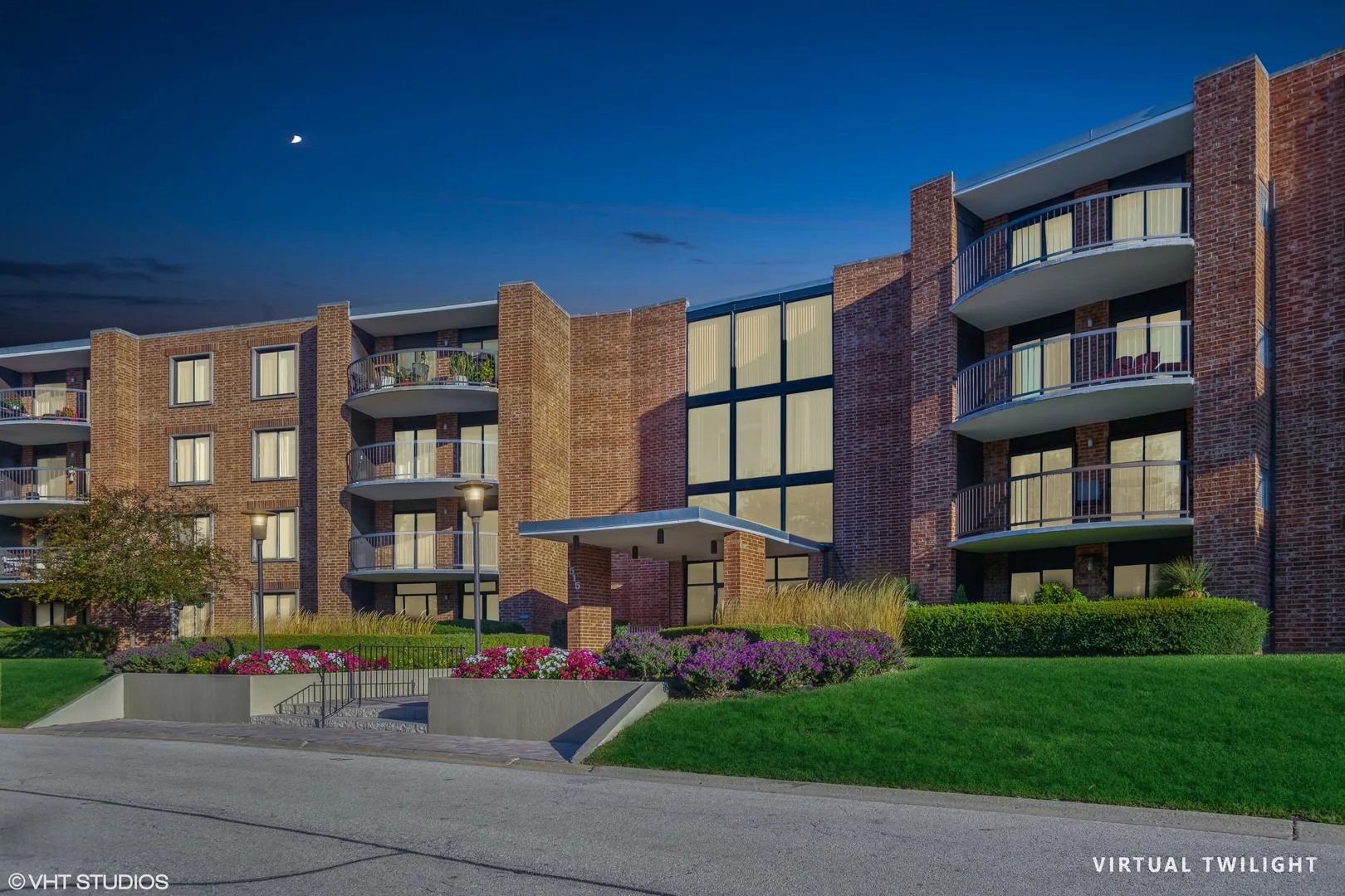 1515 E Central Rd, ,  60005, USA 60005-Arlington Heights-IL
