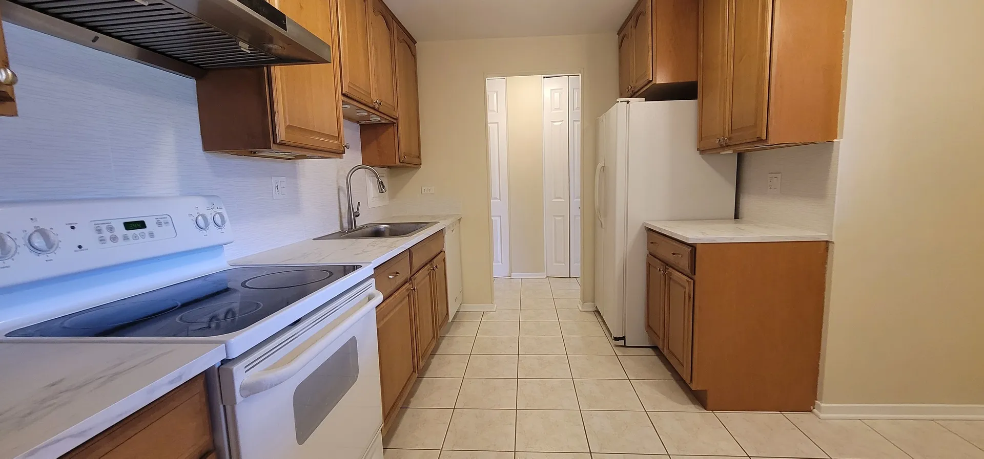 1515 E Central Rd, ,  60005, USA 60005-Arlington Heights-IL