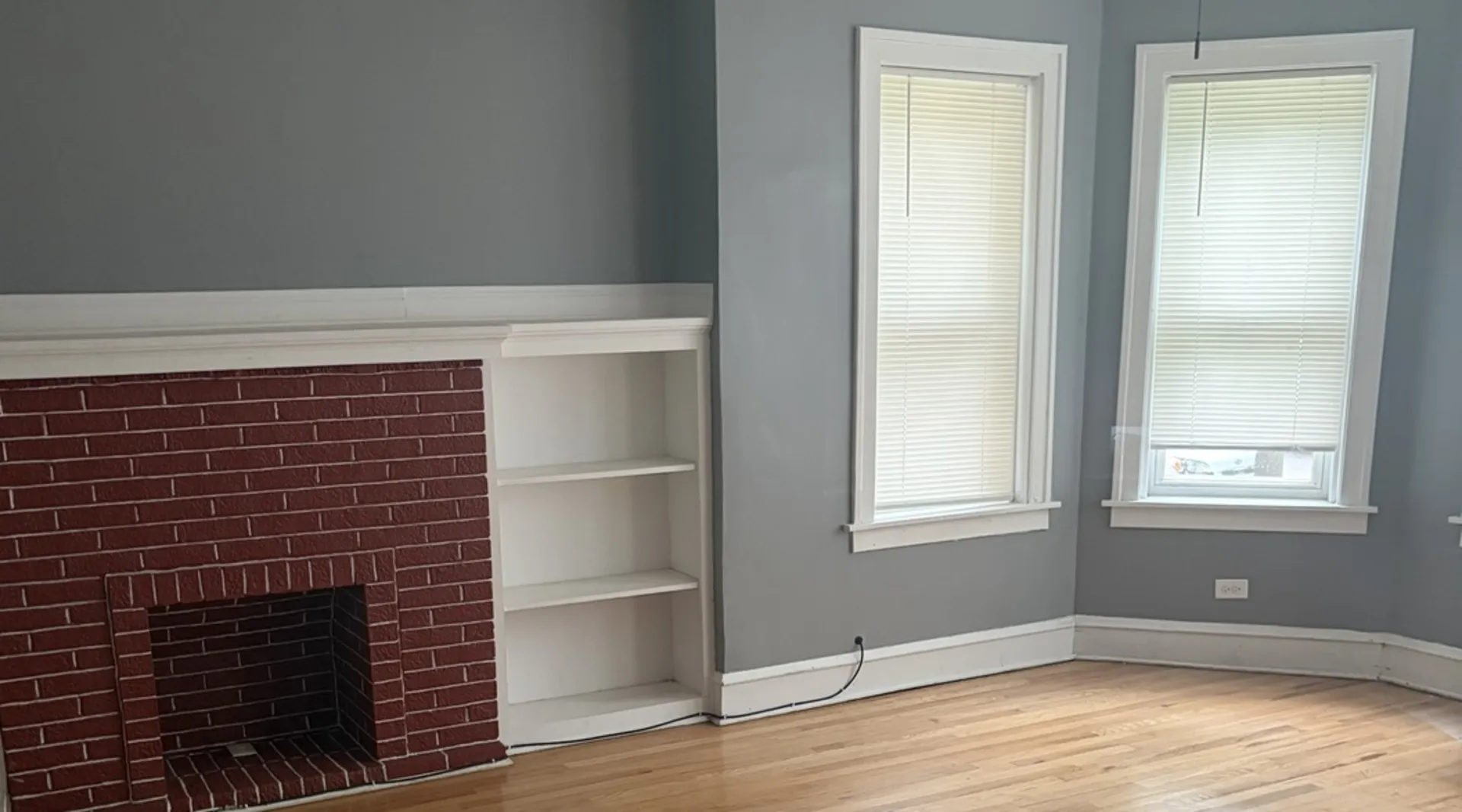 8221 Knox Ave, , 60076, USA 60076-Skokie-IL