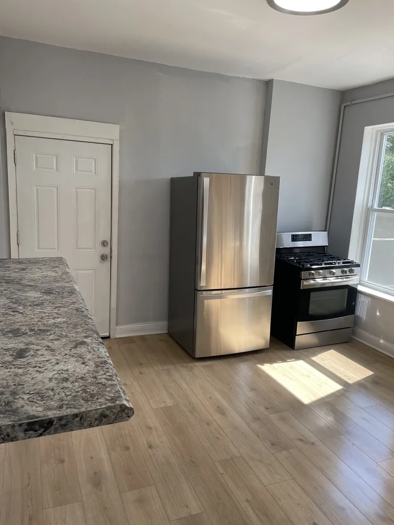 451 E 111th St, , 60628, USA 60628-Chicago-IL