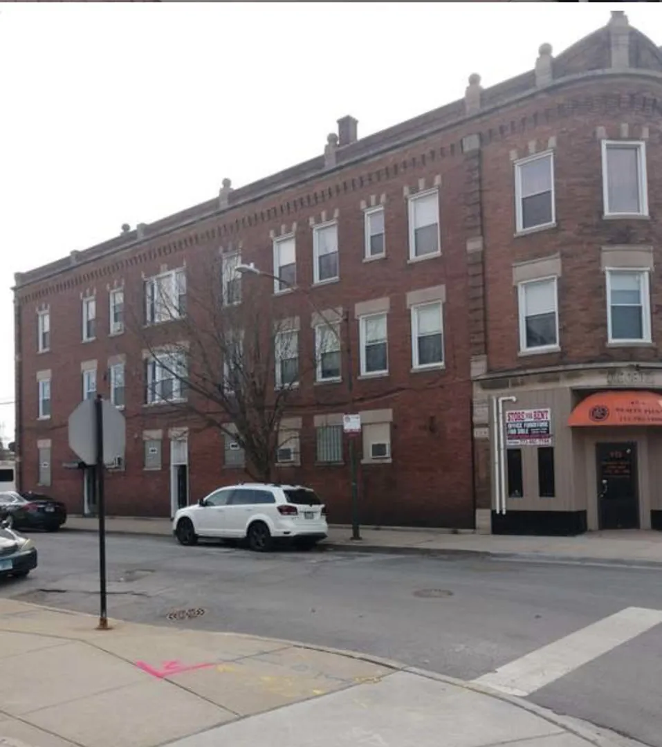 451 E 111th St, ,  60628, USA 60628-Chicago-IL