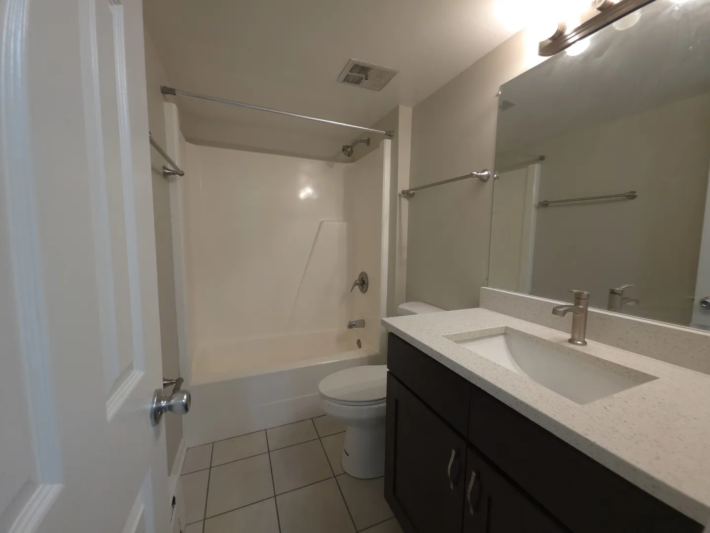 1665 Coach Dr, , 60565, USA 60565-Naperville-IL