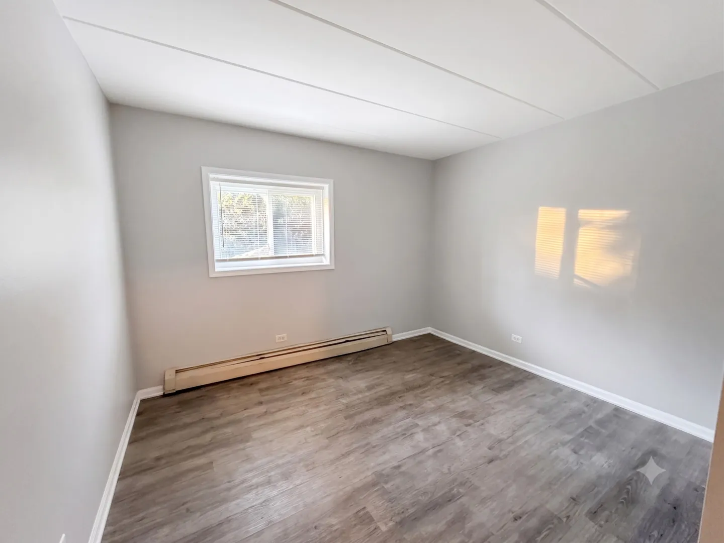 124 E Bailey Rd, ,  60565, USA 60565-Naperville-IL