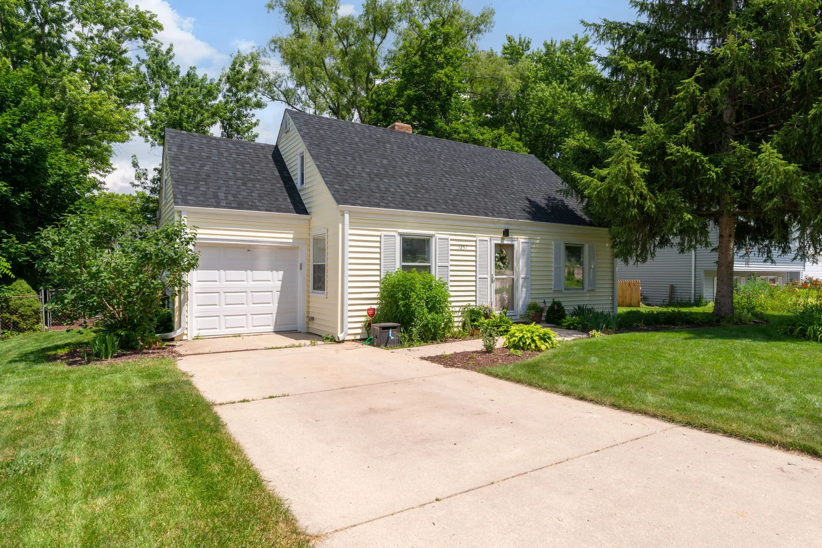 1257 Brandywine Cir, ,  60510, USA 60510-Batavia-IL