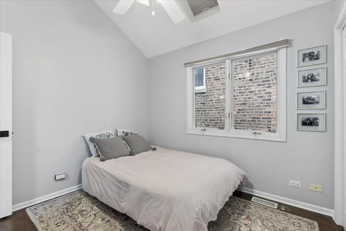 712 N Throop St, ,  60642, USA 60642-Chicago-IL