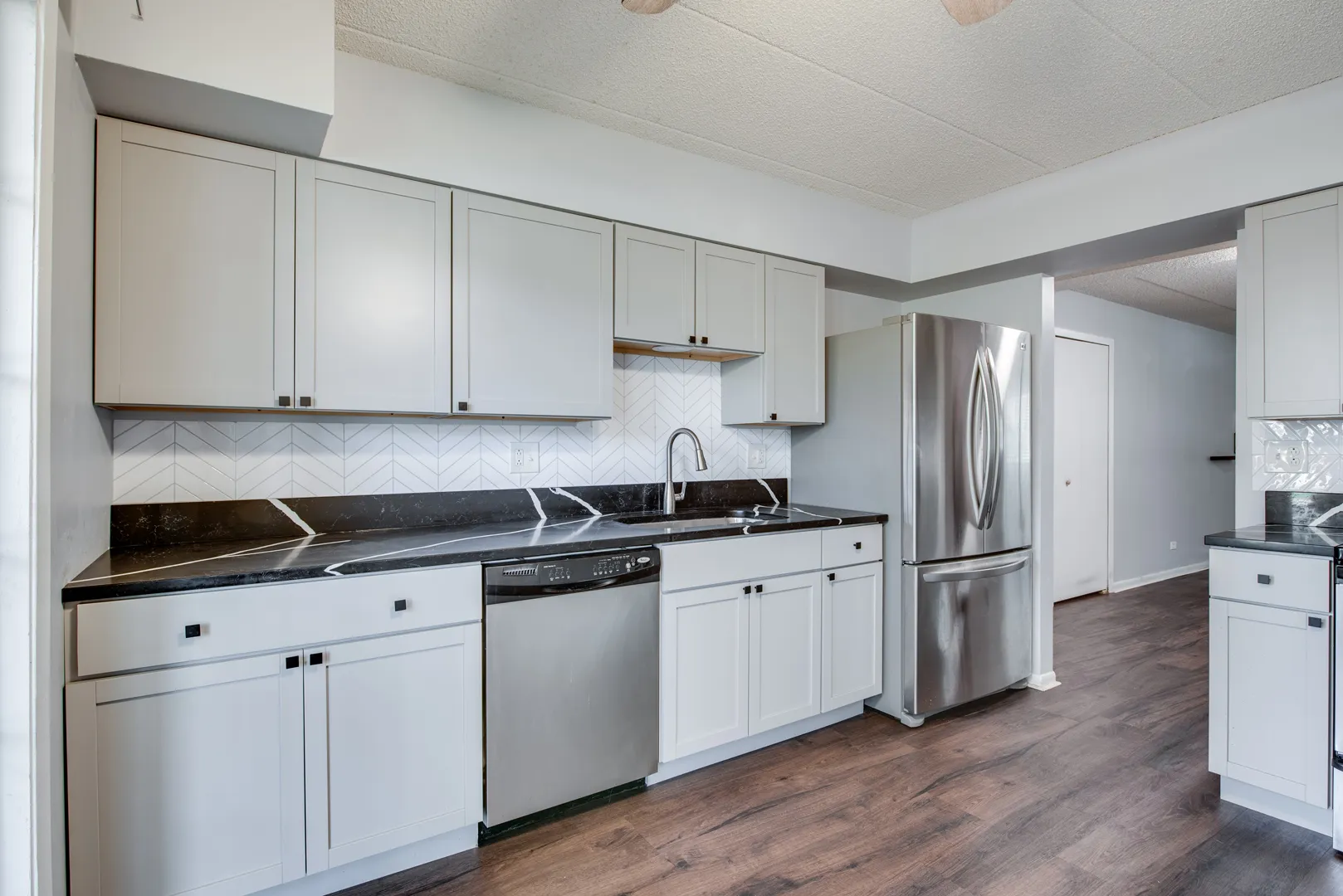 1486 W Jefferson Ave, , 60540, USA 60540-Naperville-IL